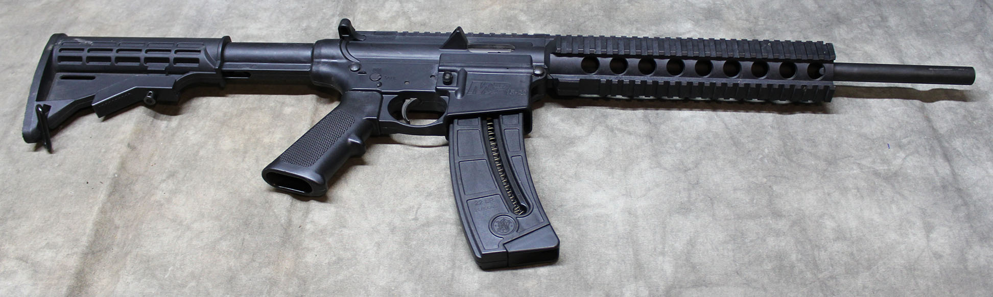 Smith &Wesson ~ M&ampP 15-22 ~ .22 - Smith & Wesson
