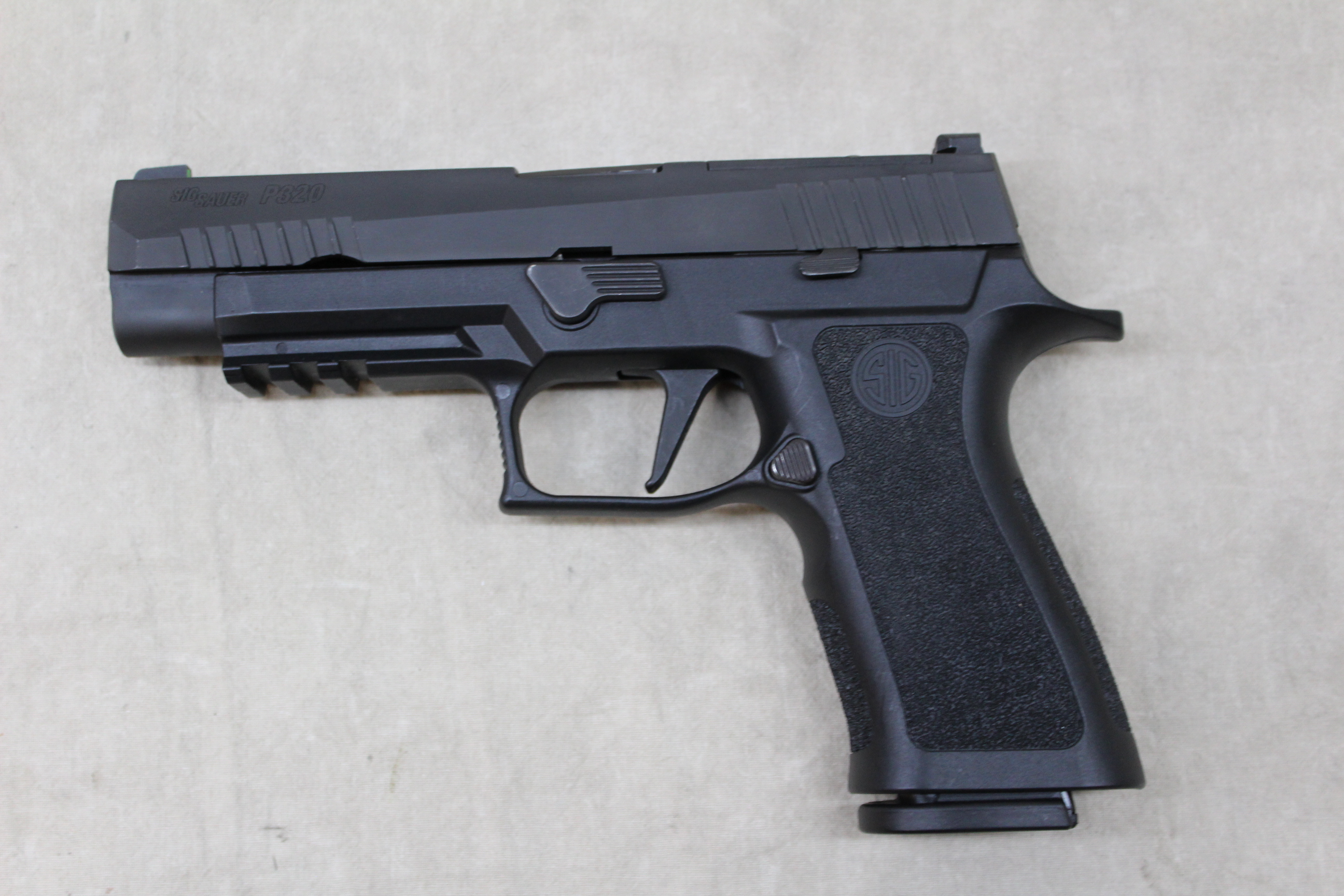 SIG SIG Sauer P320 ~ 9mm Luger ~ - $449.99 at Bass Pro Shops