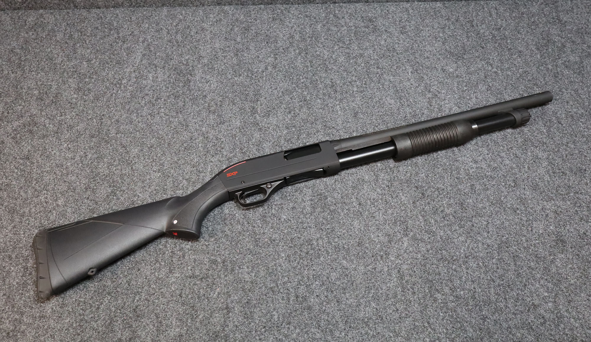 Winchester ~ SXP Defender ~ 12 gauge (5336412) - Winchester