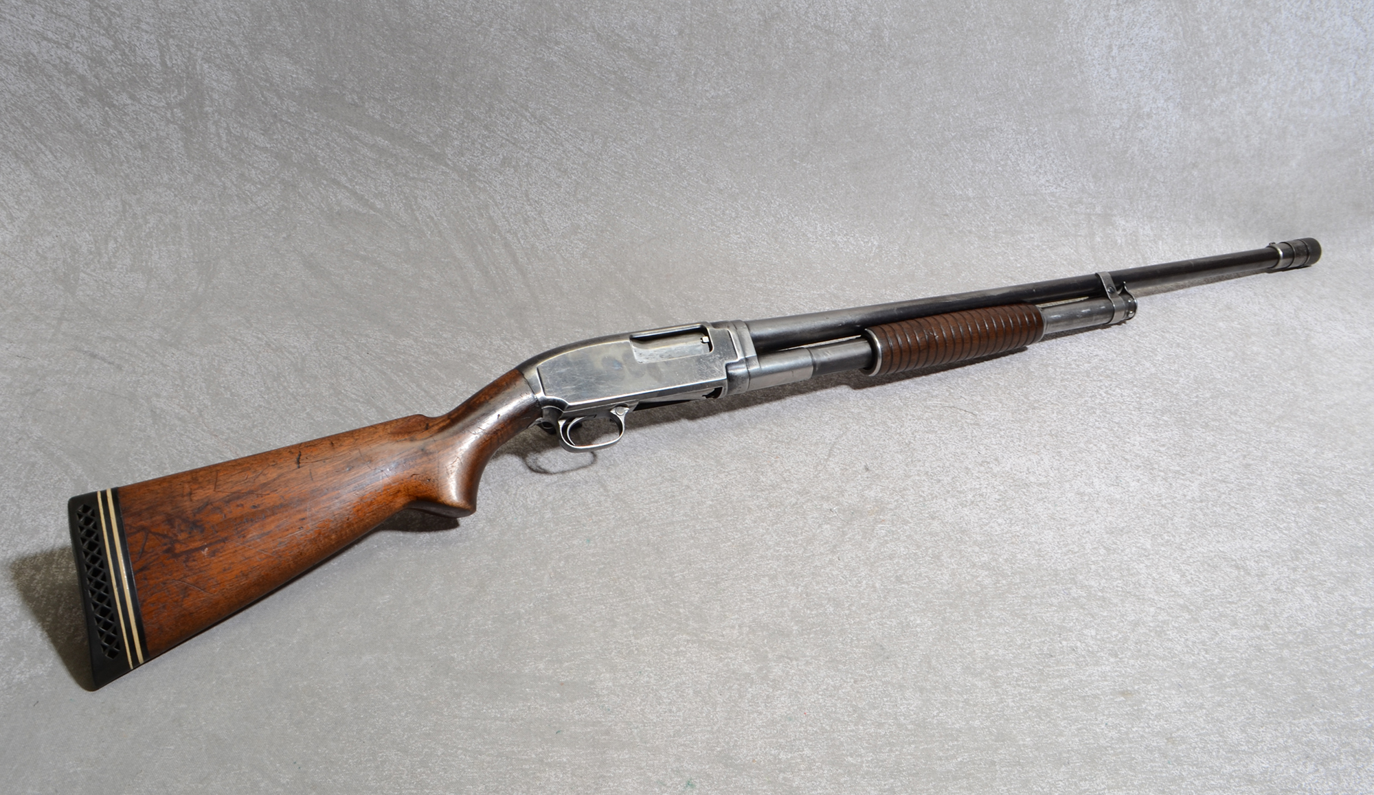 Winchester Model 12 Shotgun (mfg 1941), 12 Gauge, 27″ Barrel - Winchester