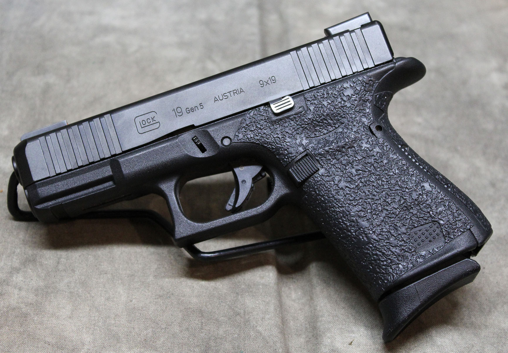Glock ~ 19 Gen 5 ~ 9mm - Glock