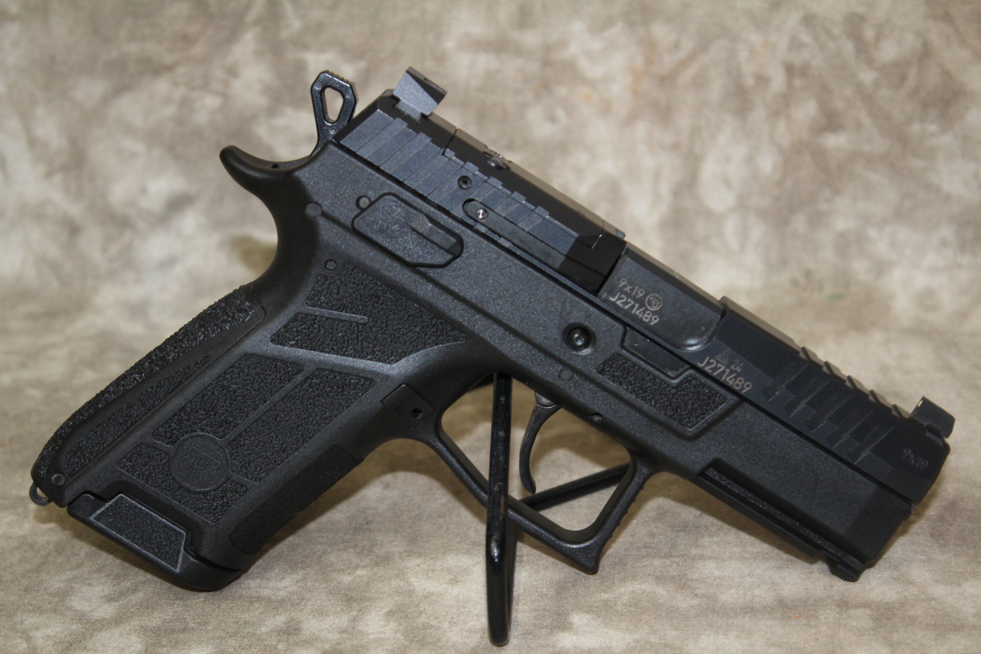 CZ~P-09 C Nocturne~9mm Luger - CZ-USA