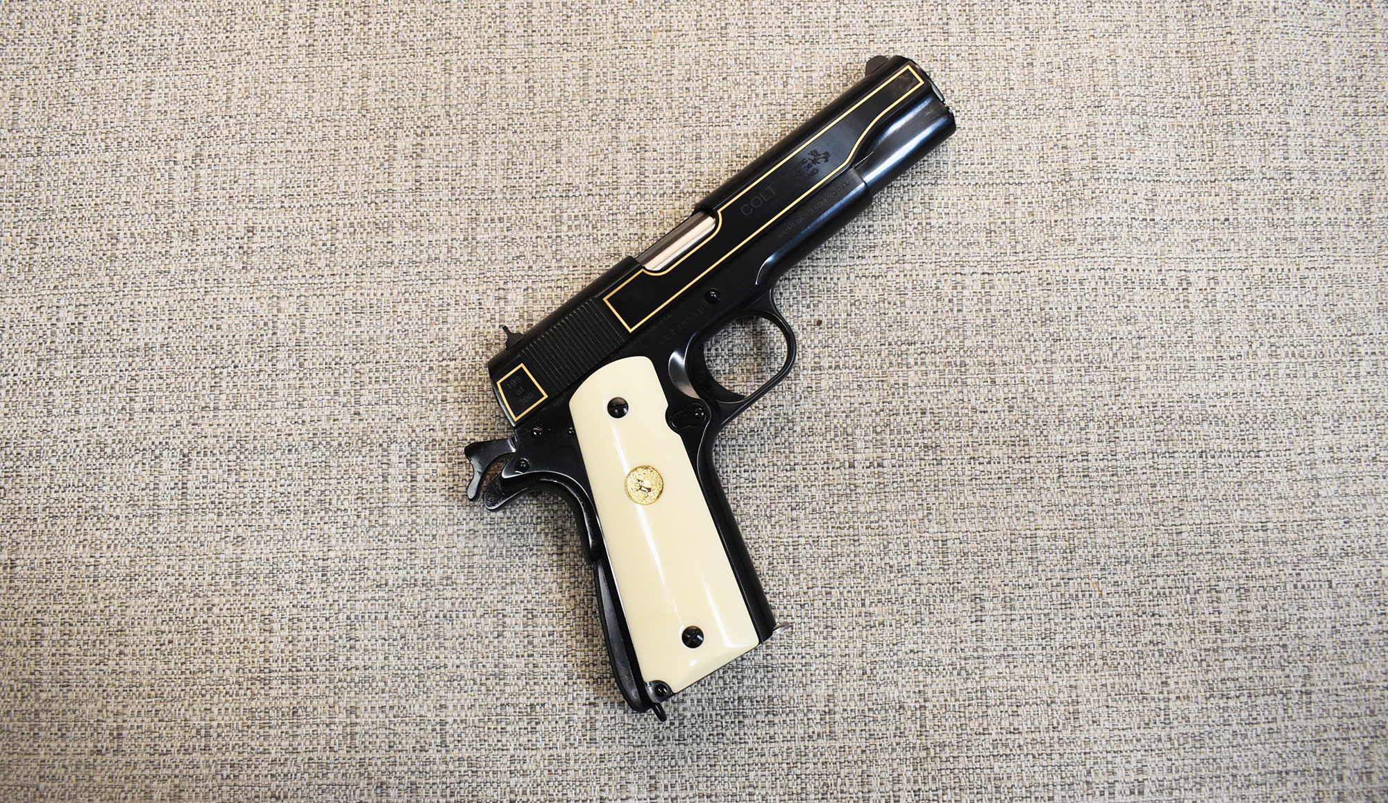 Colt~Government Model ″Ejercito Mexicano Centennial″~.38 Super - Colt