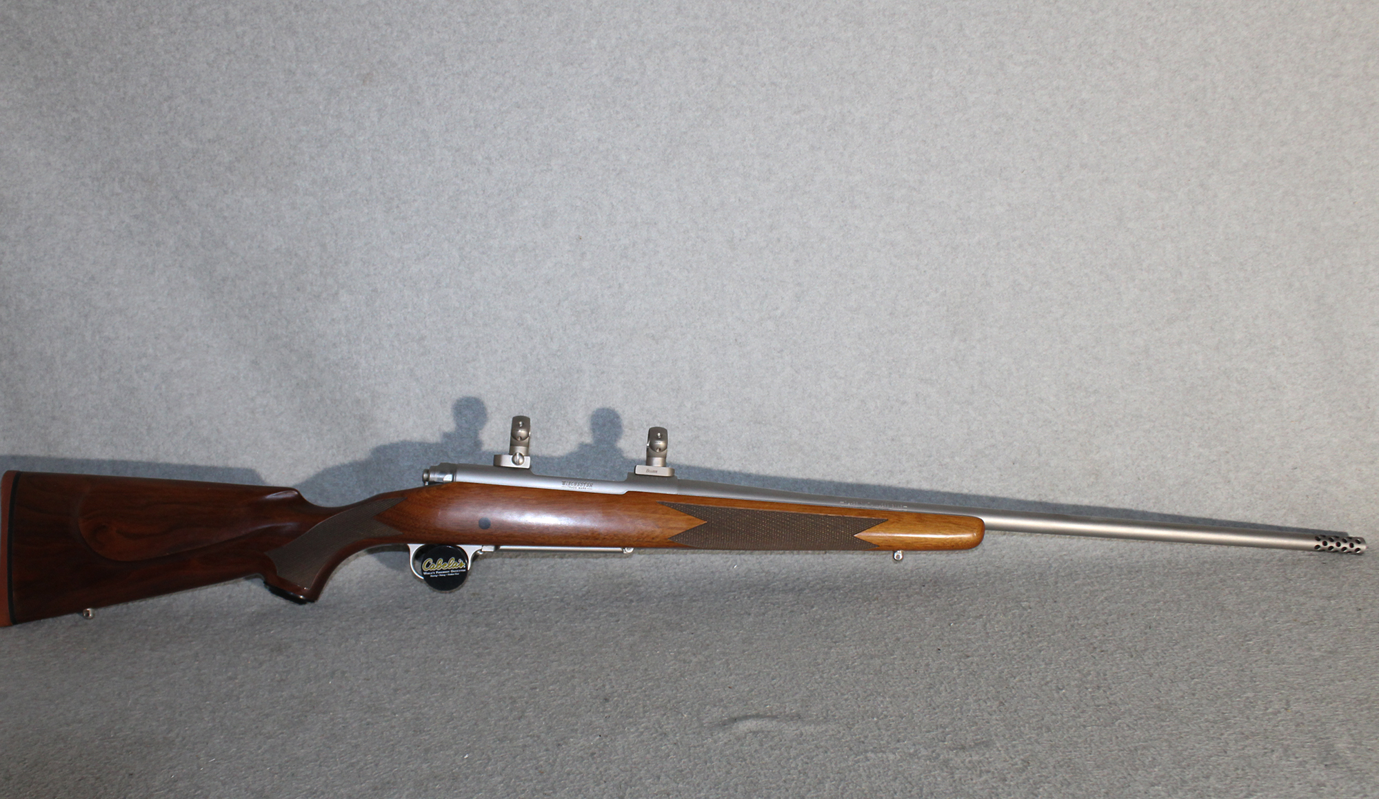 Winchester ~ 70 (LEFT HANDED) ~ 7MM Remington Magnum - Winchester