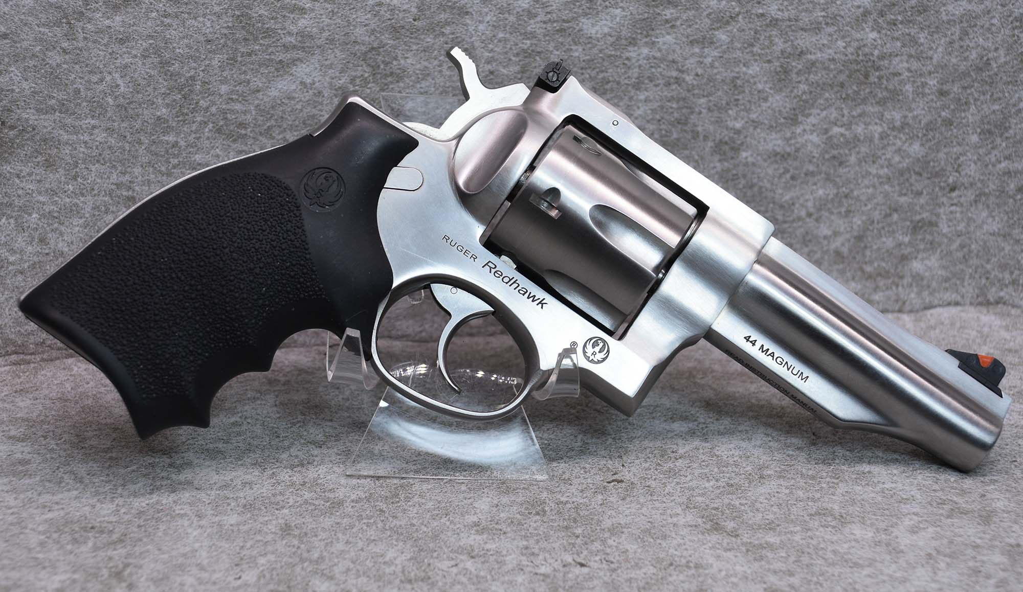 RUGER ~ REDHAWK ~ .44 MAGNUM - Ruger
