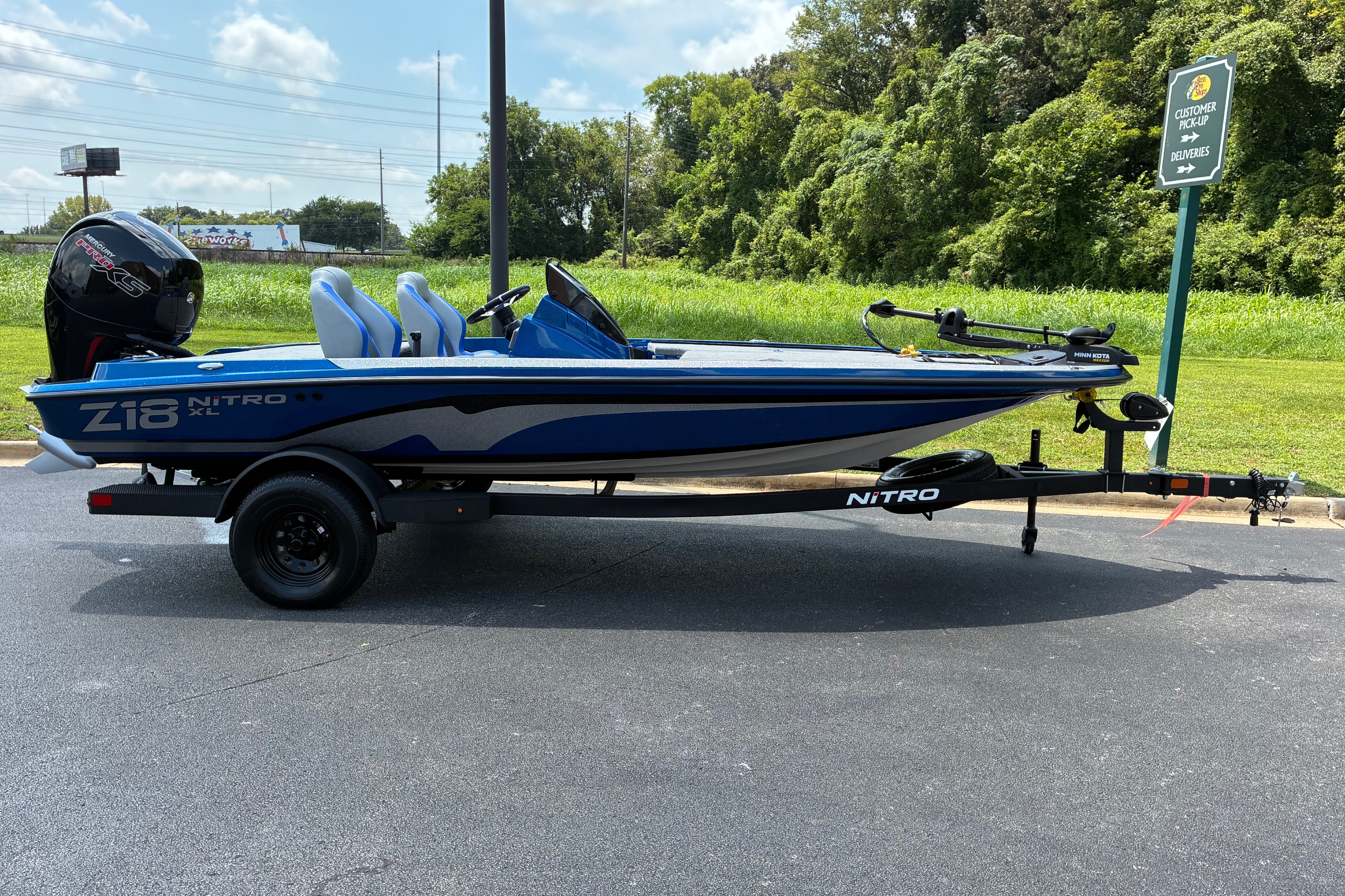  2027 NITRO Z18 XL - $45835.00 at Bass Pro Shops