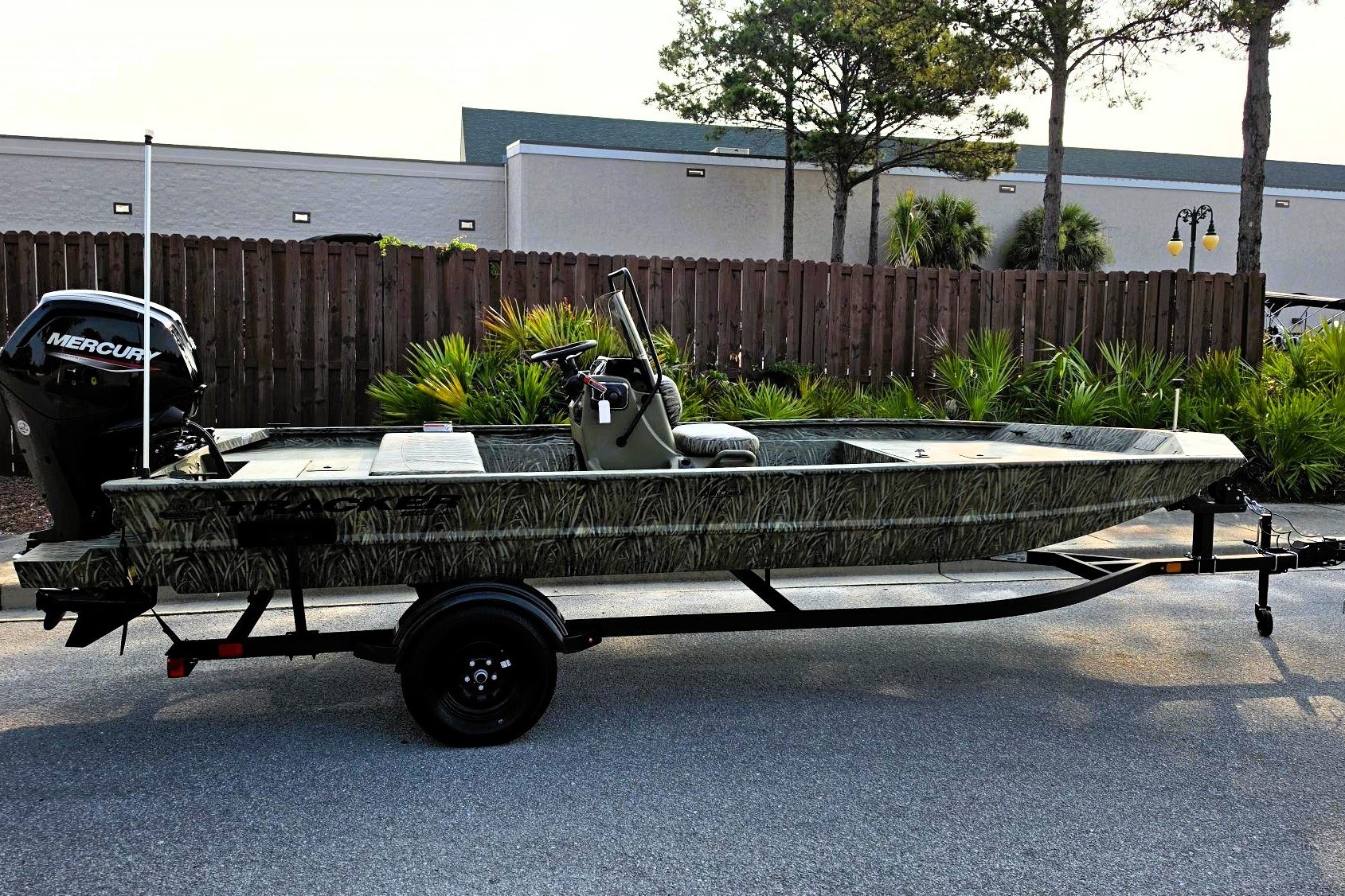  2027 TRACKER GRIZZLY 1860 CC - $29372.00 at Bass Pro Shops
