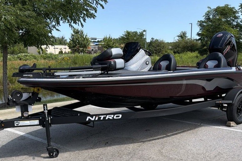 2027 NITRO Z17 - $35785.00 at Bass Pro Shops