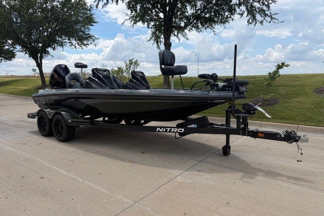  2027 NITRO Z19 XL PRO - $70035.00 at Bass Pro Shops