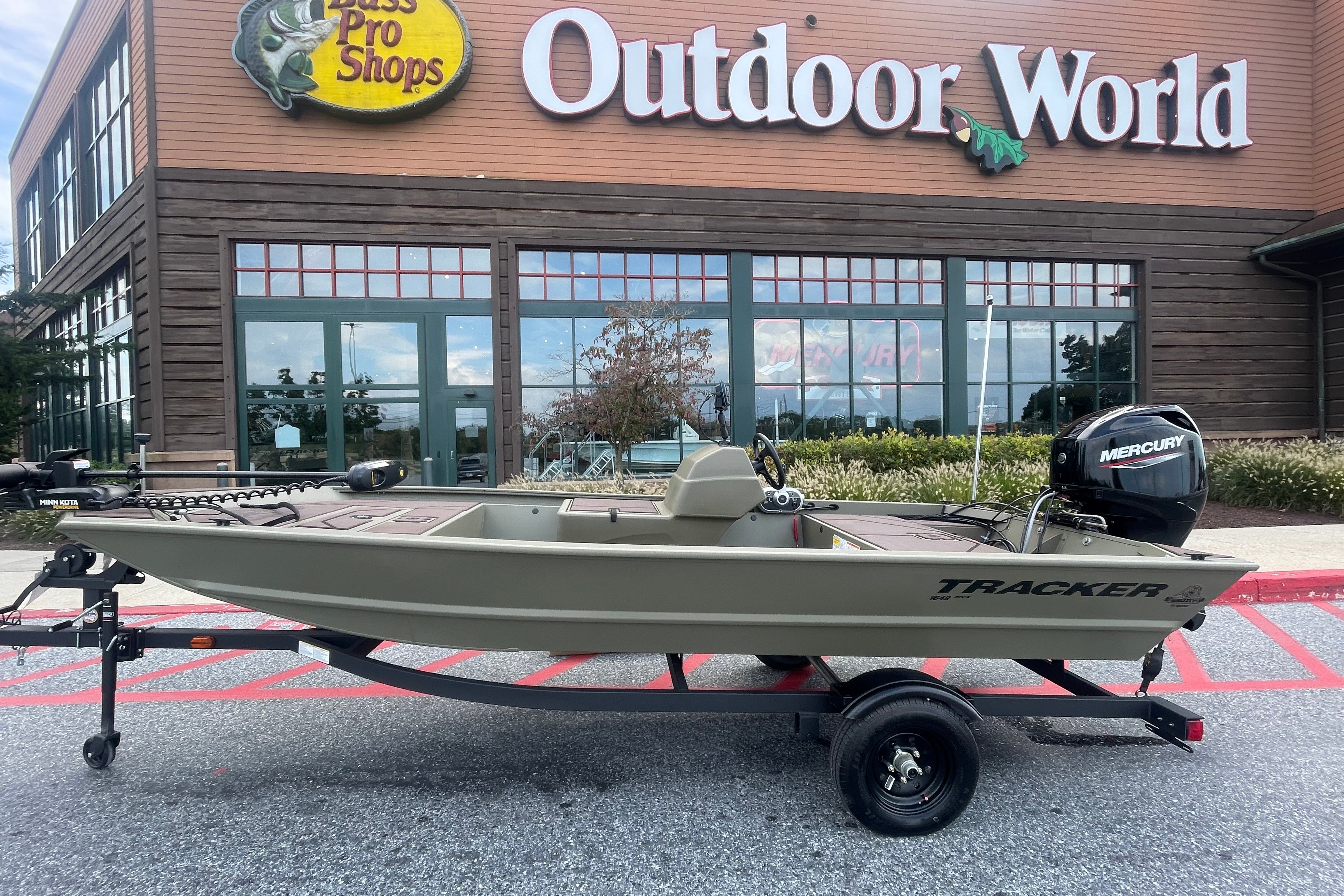  2027 TRACKER GRIZZLY 1648 SC - $25758.00 at Bass Pro Shops