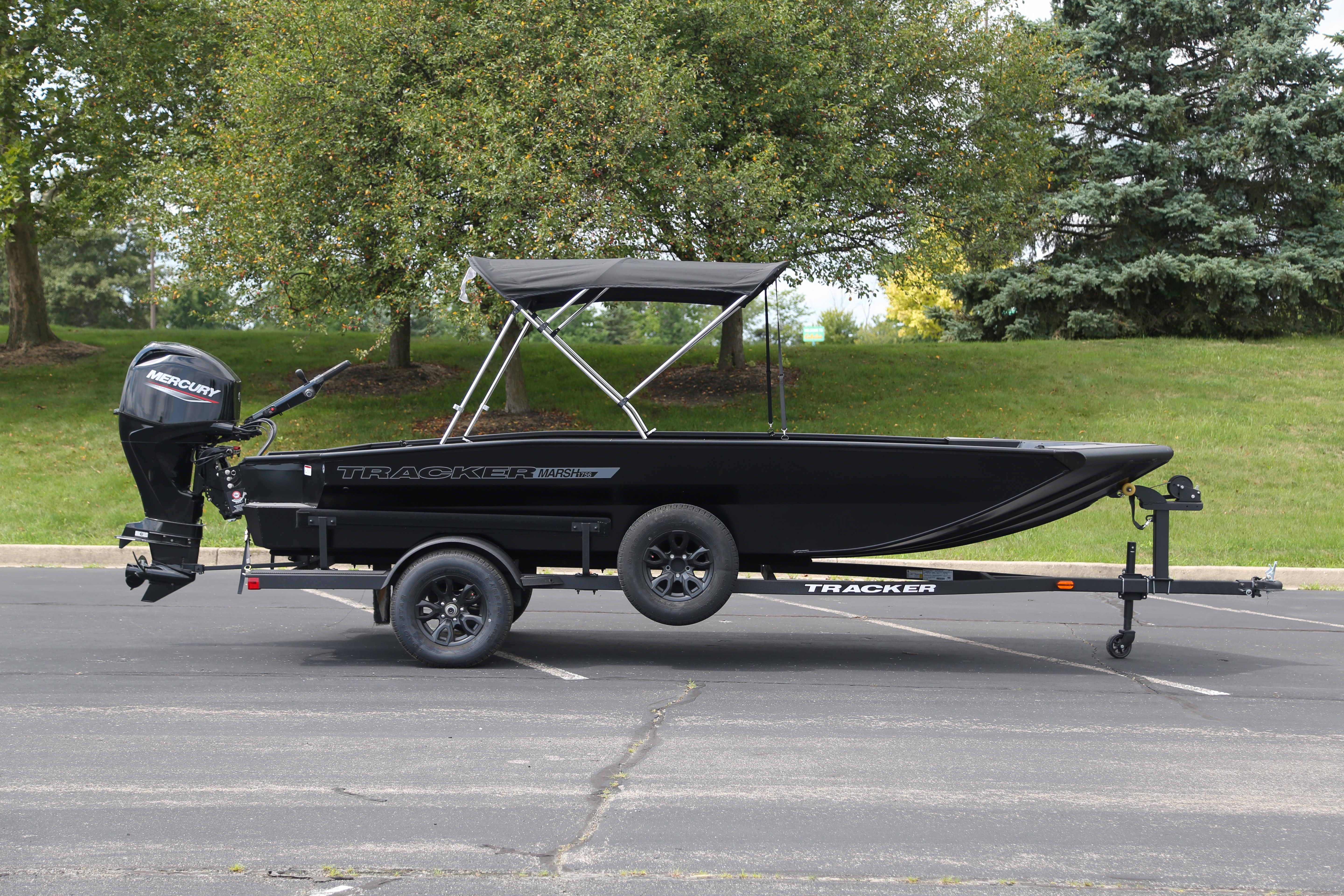 2027 TRACKER GRIZZLY 1756 T MARSH