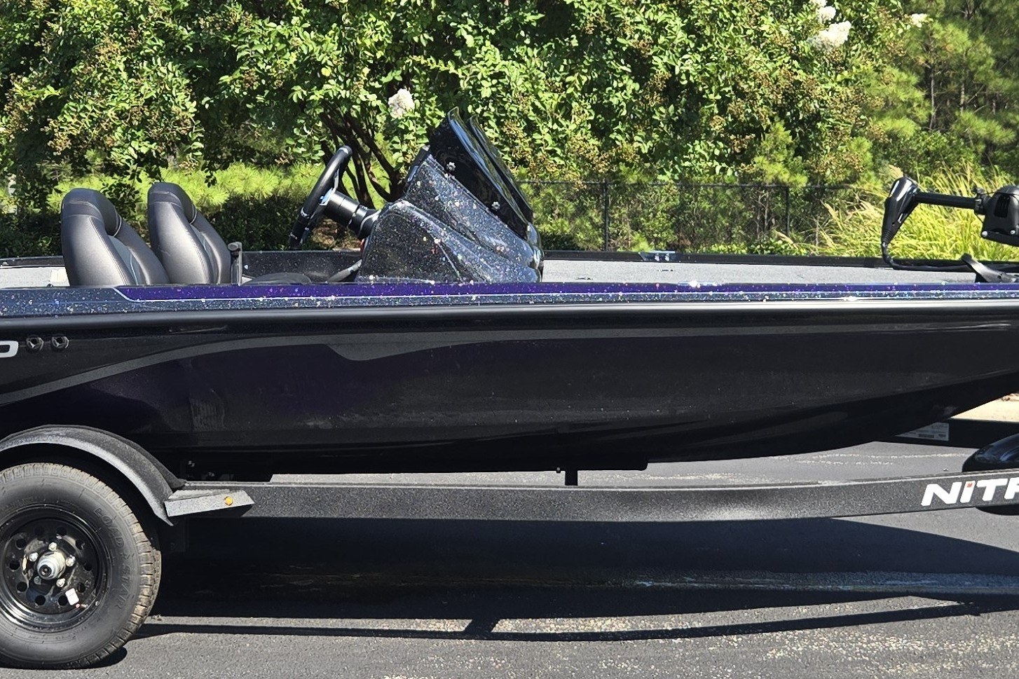  2027 NITRO Z17 - $38620.00 at Bass Pro Shops