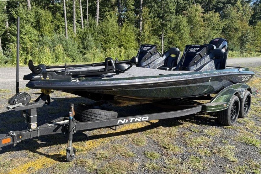  2027 NITRO Z18 XL - $50395.00 at Bass Pro Shops