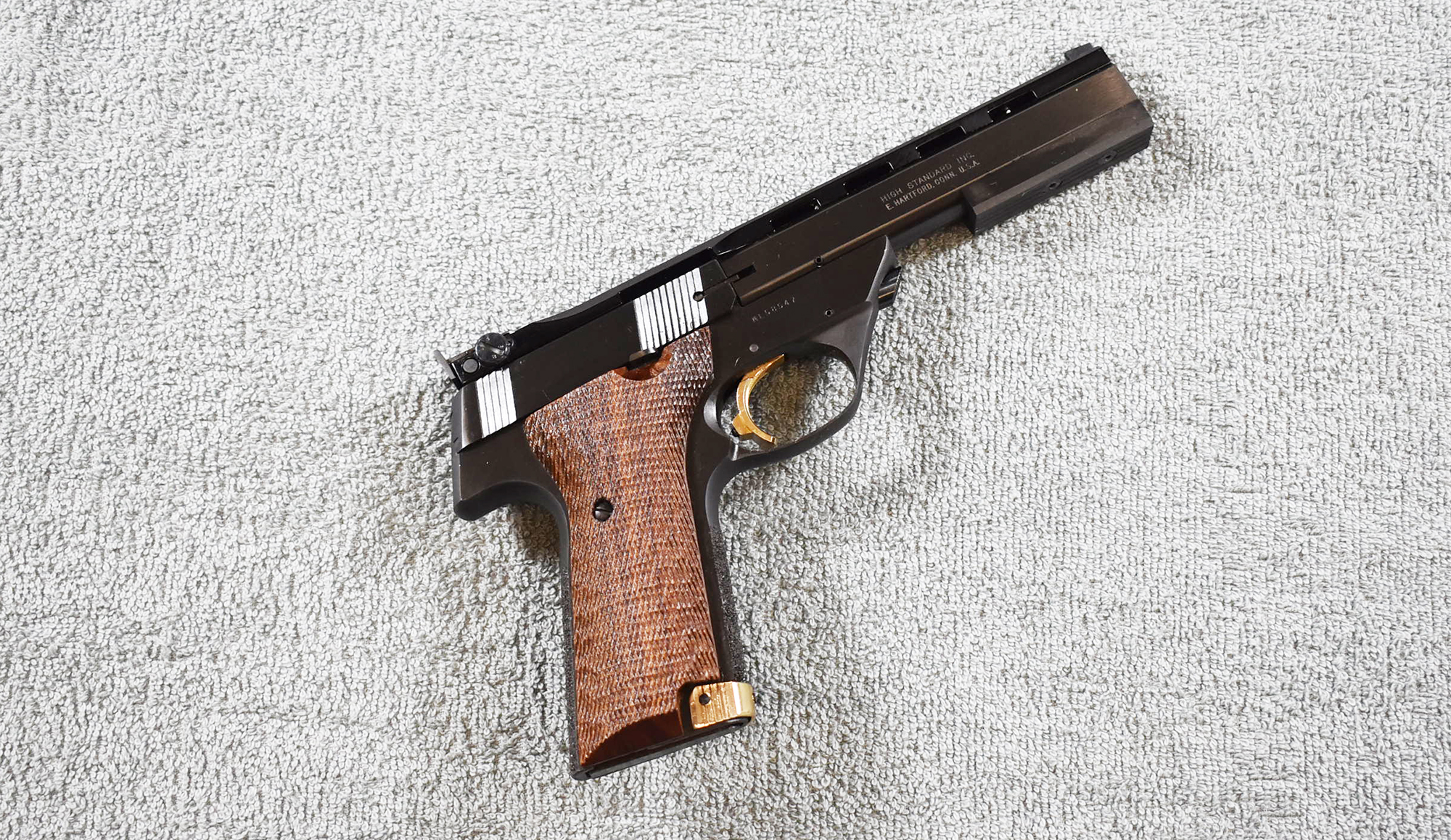 High Standard~The Victor~.22 Long Rifle (Rimfire) - High Standard