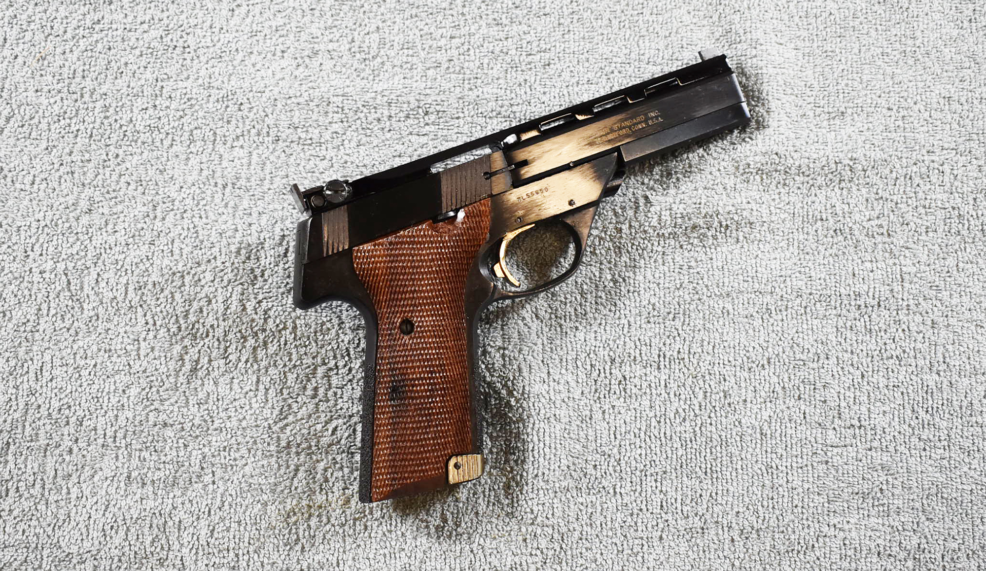 High Standard~Victor~.22 Long Rifle (Rimfire) - High Standard