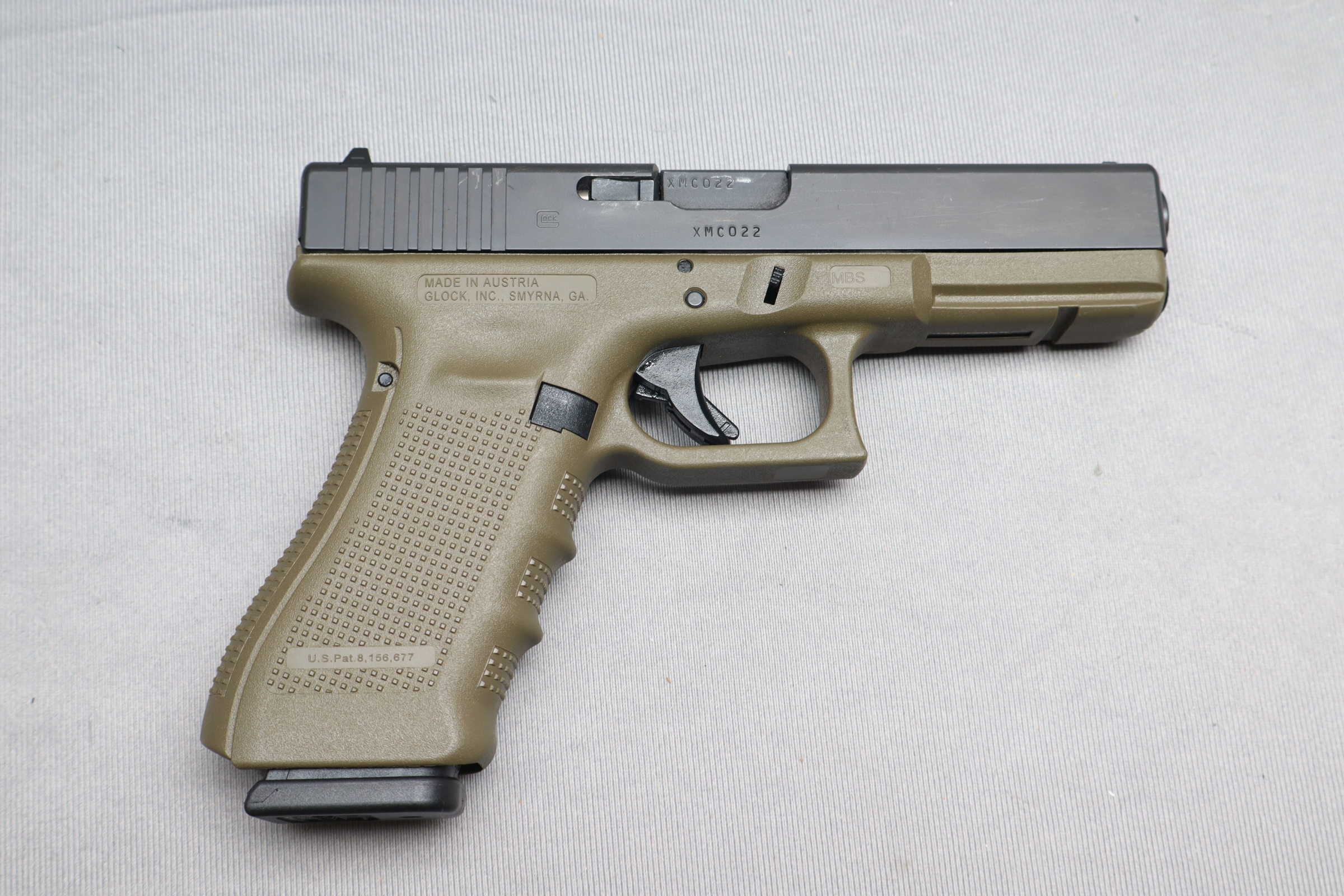 Glock ~ 22 Gen 4 ~ .40 S&amp;ampW - Glock