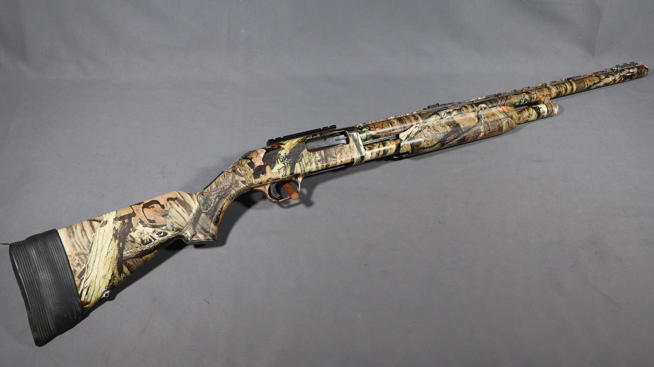 Mossberg~500~12 Gauge - Mossberg