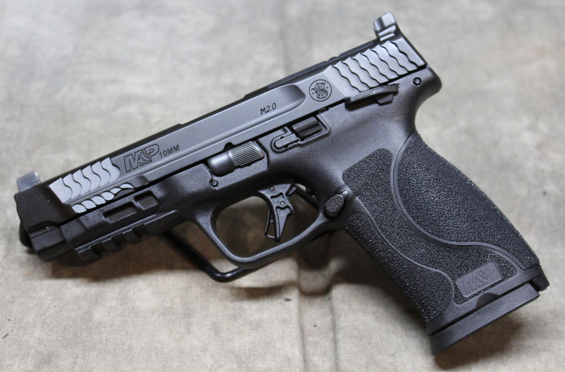 Image of Smith & Wesson ~ M&P 10mm M2.0 ~ 10mm