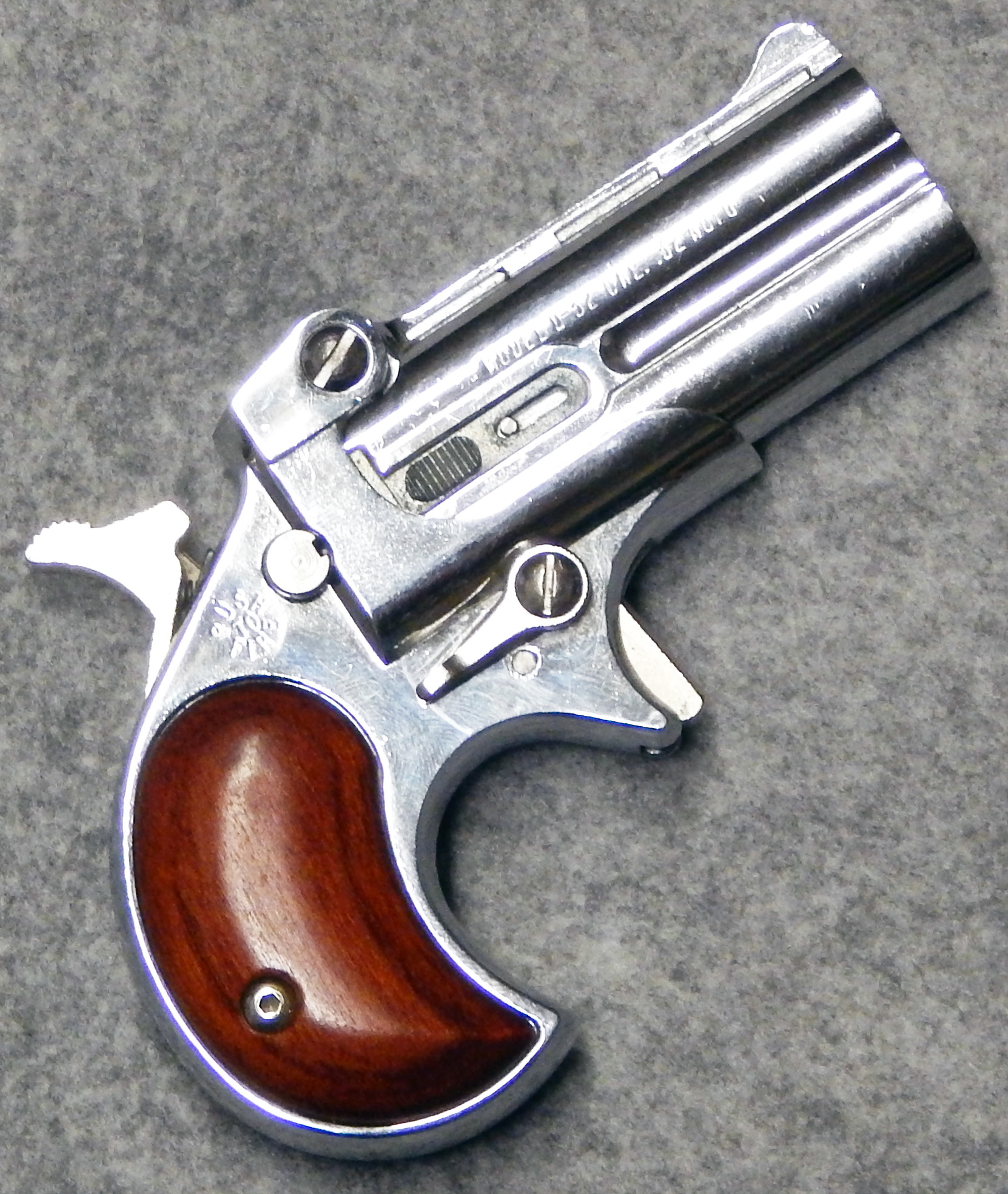 Davis Industries ~ D-32 ~ .32 Auto. - 