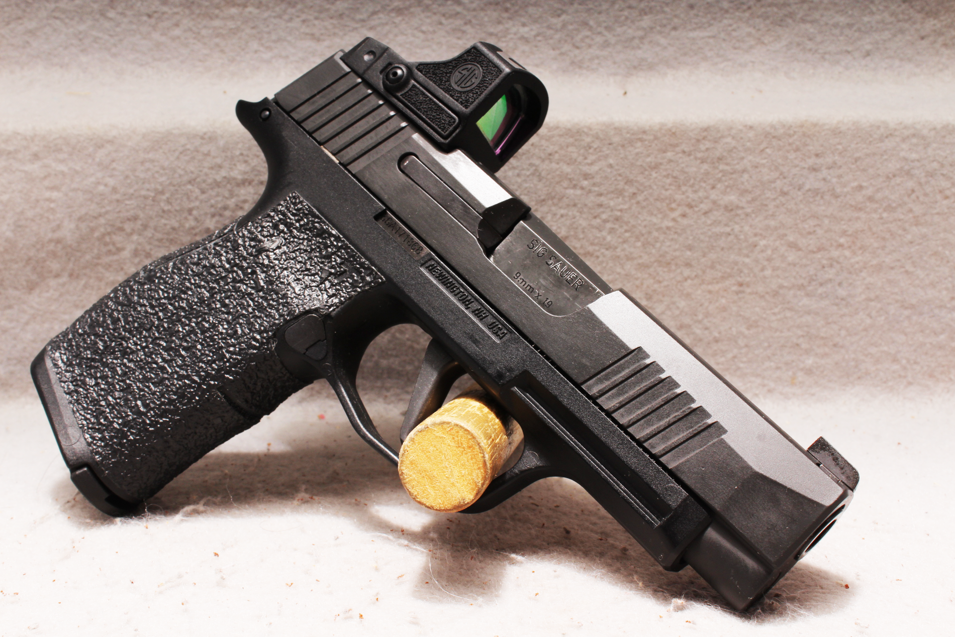 SIG Sauer P365 9mm Luger - Sig Sauer