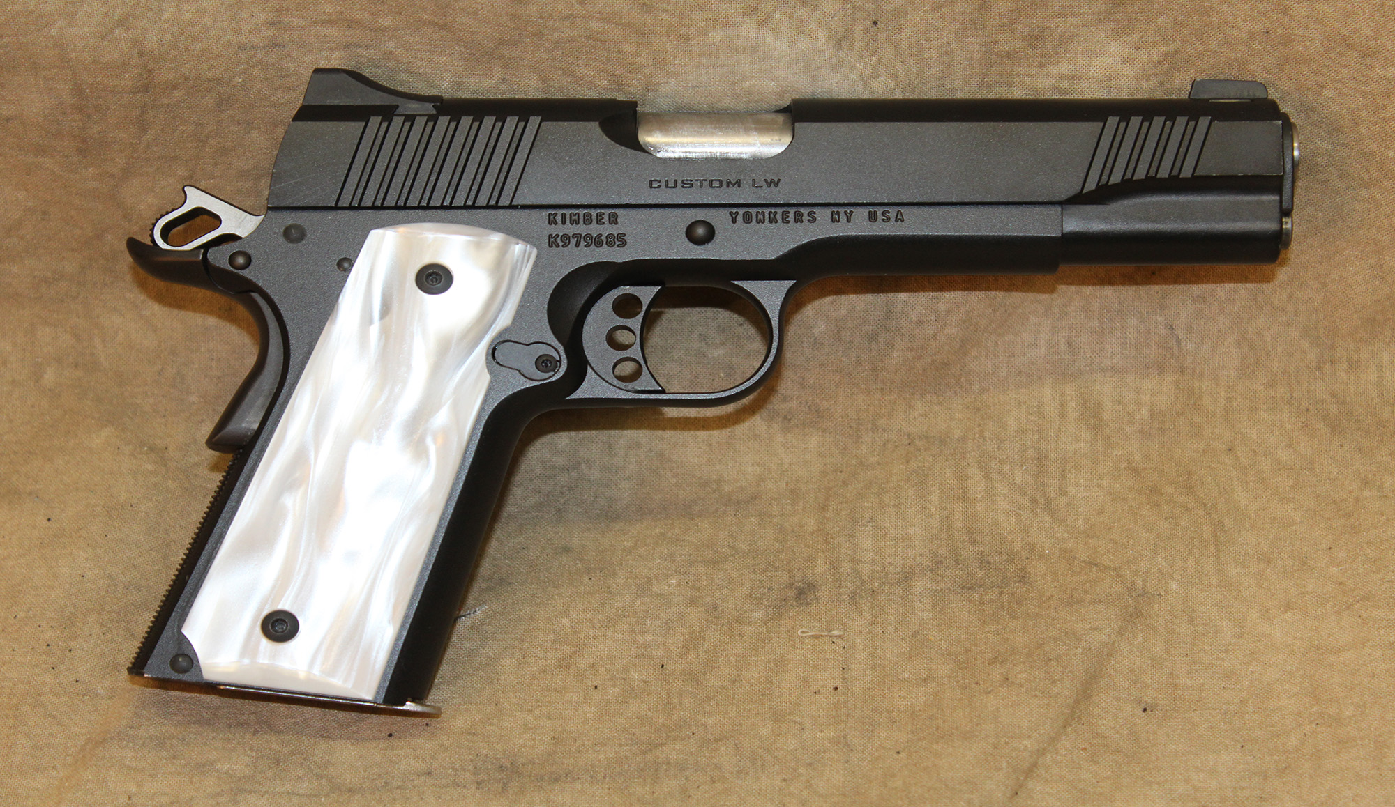  ~ Kimber ~ Custom LW ~ 45 ACP ~ - $599.99 at Bass Pro Shops