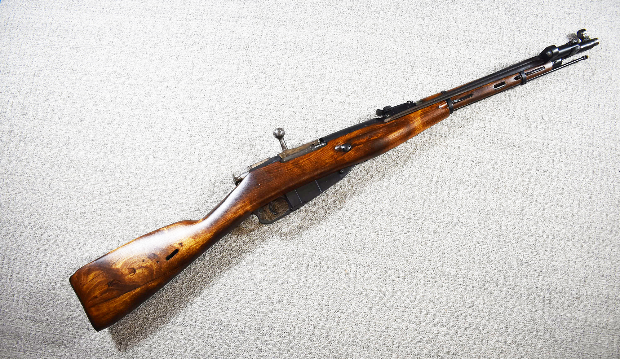 Russia~M44~7.62x54R - 