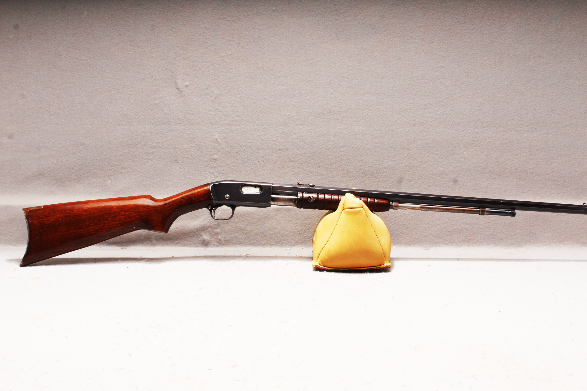 Remington Model 12 .22 S, L, LR - Remington