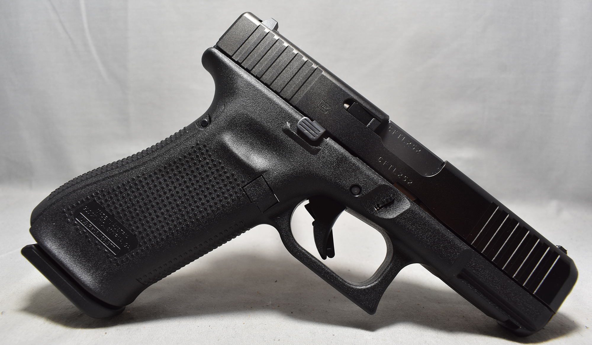 Glock ~ 45 ~ 9mm Luger - Glock