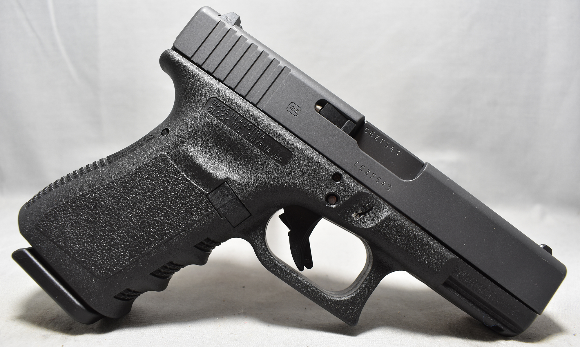 Glock ~ 19 ~ 9mm Luger - Glock