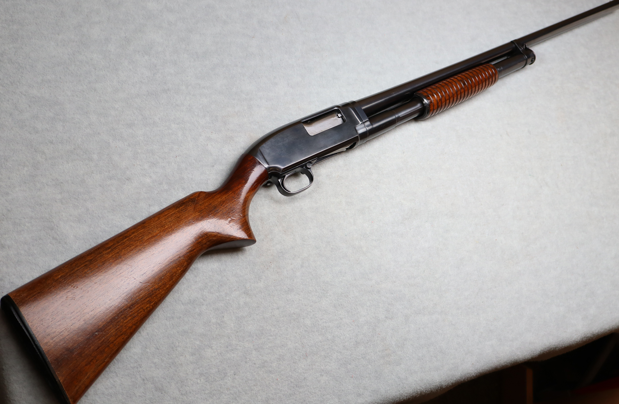Winchester ~ Model 12 ~ 12 Gauge - Winchester