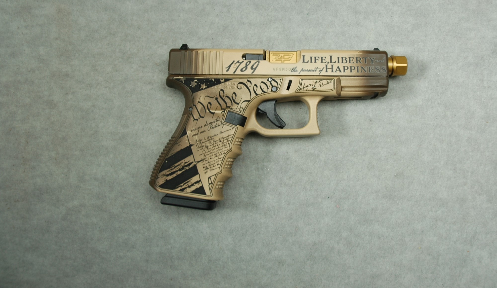 Glock ~ 19 Constitution Model ~ 9mm Luger - Glock