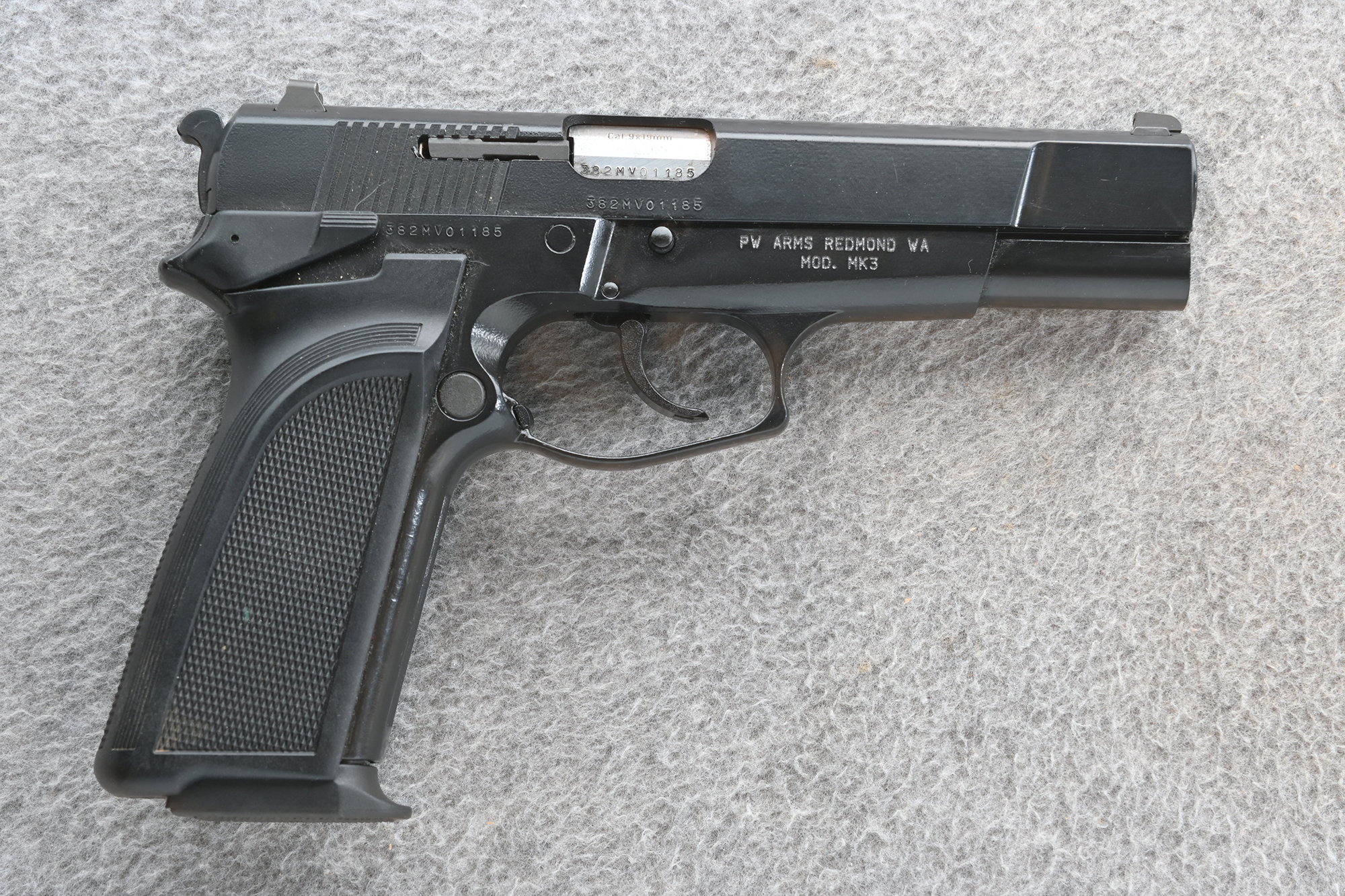 Fabrique Nationale Herstal ~ Mk. 3 ~ 9mm - FN