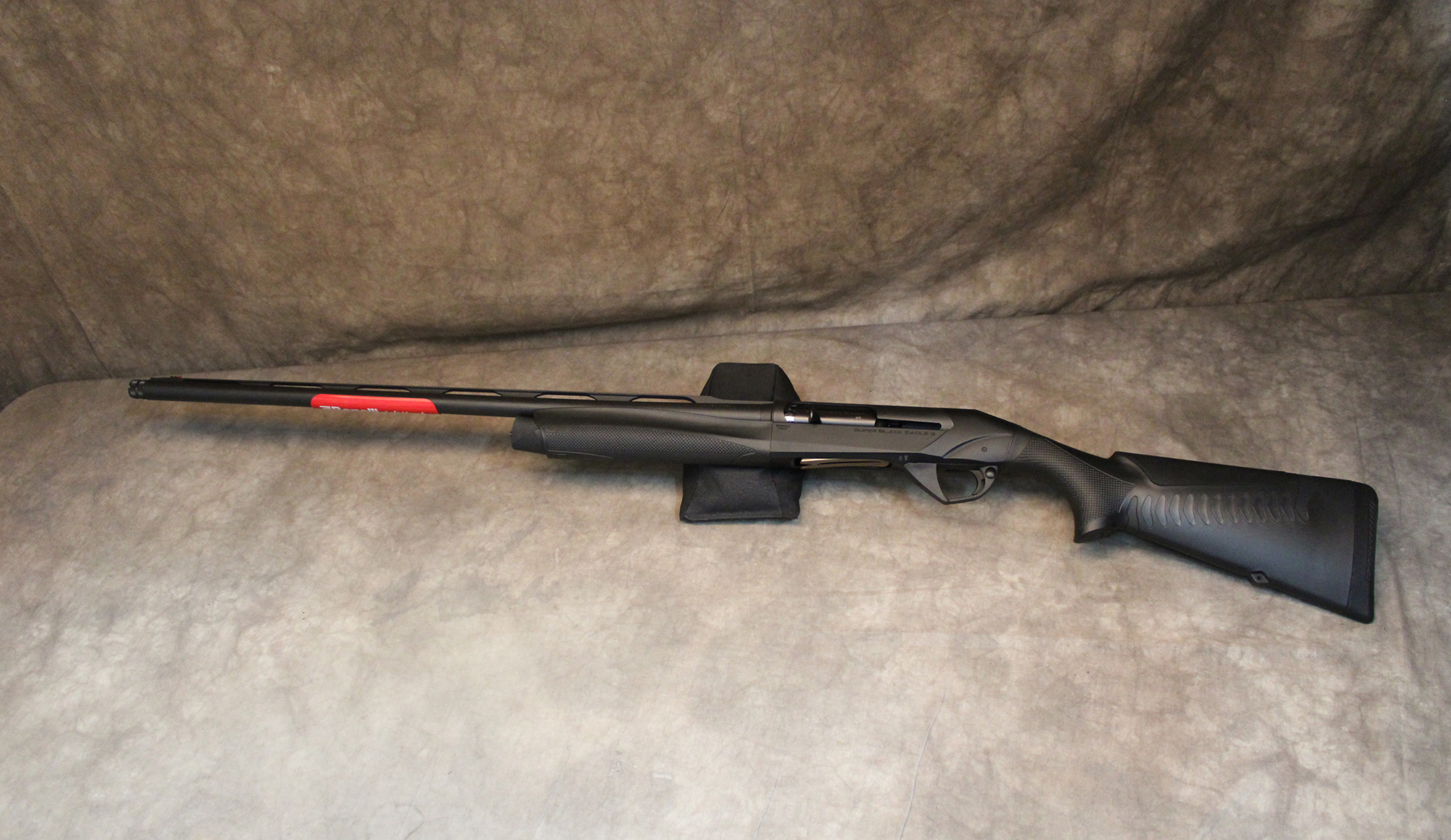 Benelli~SBE3~Left-Hand~12 Gauge - Benelli