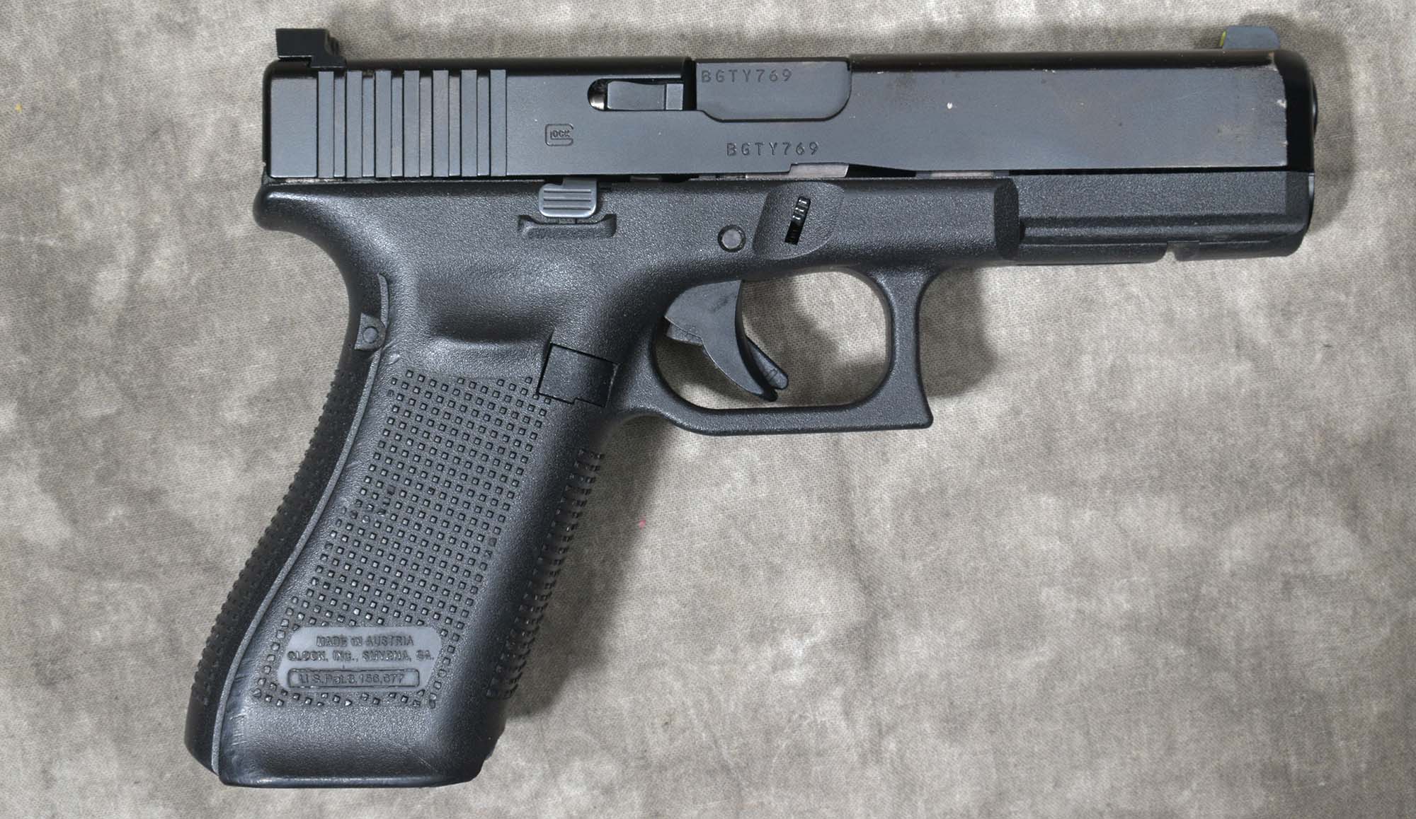 GLOCK ~ 17 GEN5 ~ 9MM LUGER - Glock