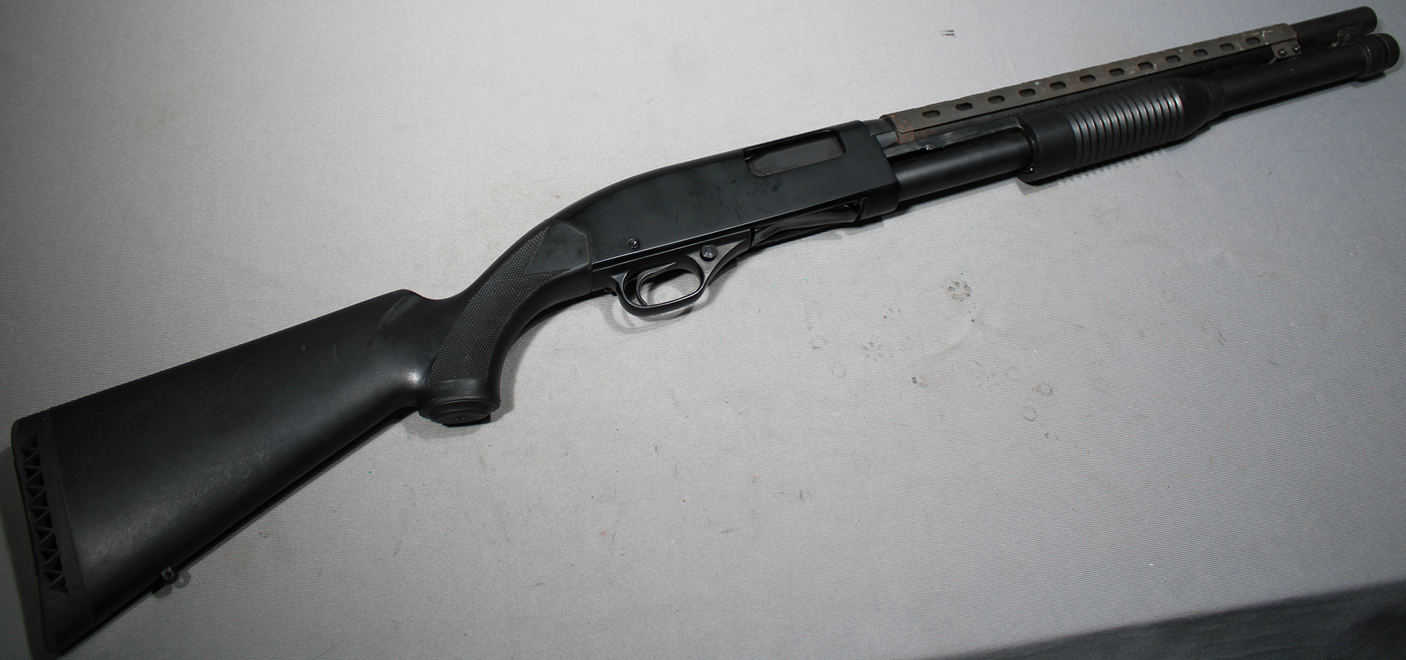 Winchester ~ 1300 Defender ~ 12 Gauge - Winchester