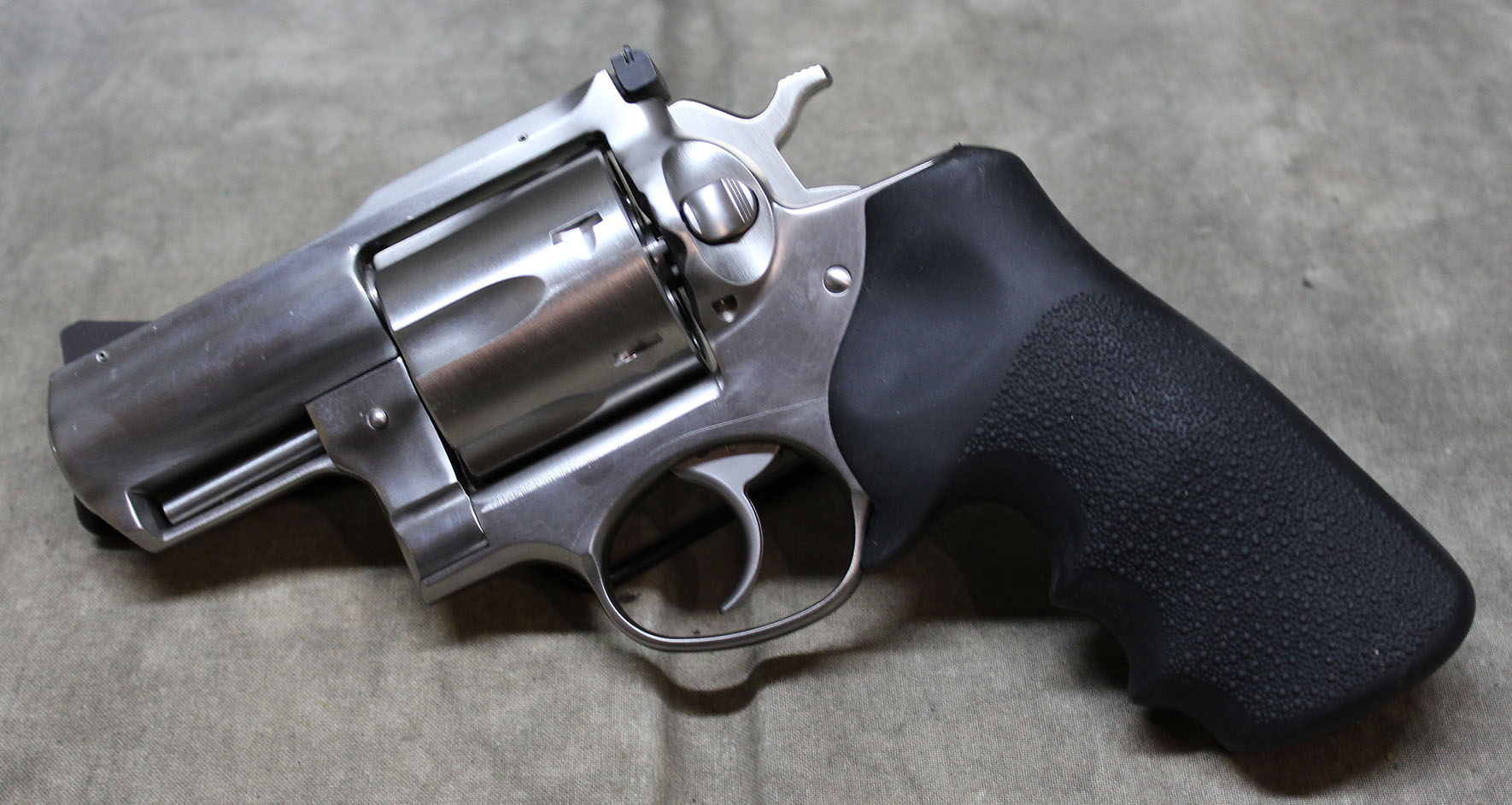 Ruger ~ Super Redhawk Alaskan ~ .44 - Ruger