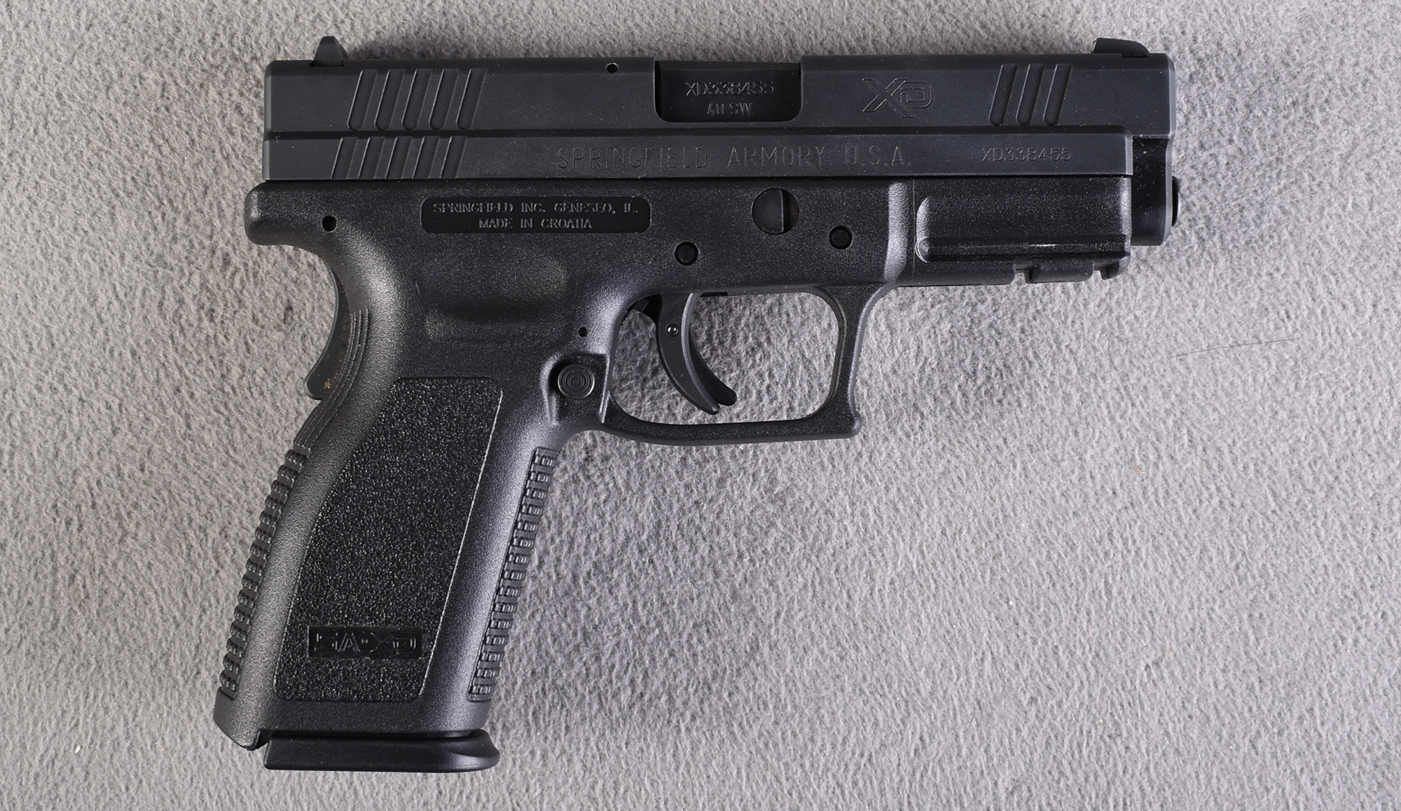 Image of Springfield Armory ~ XD-40 ~ .40 Smith & Wesson