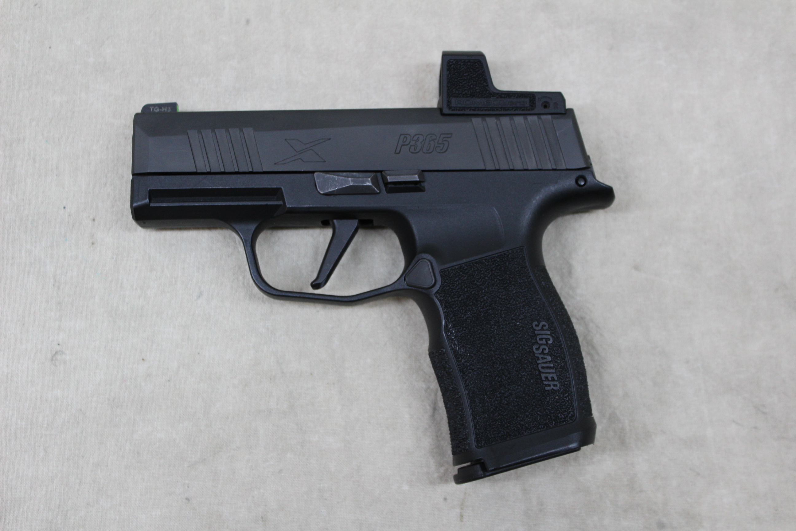 SIG Sauer P365X ~ 9mm Luger ~