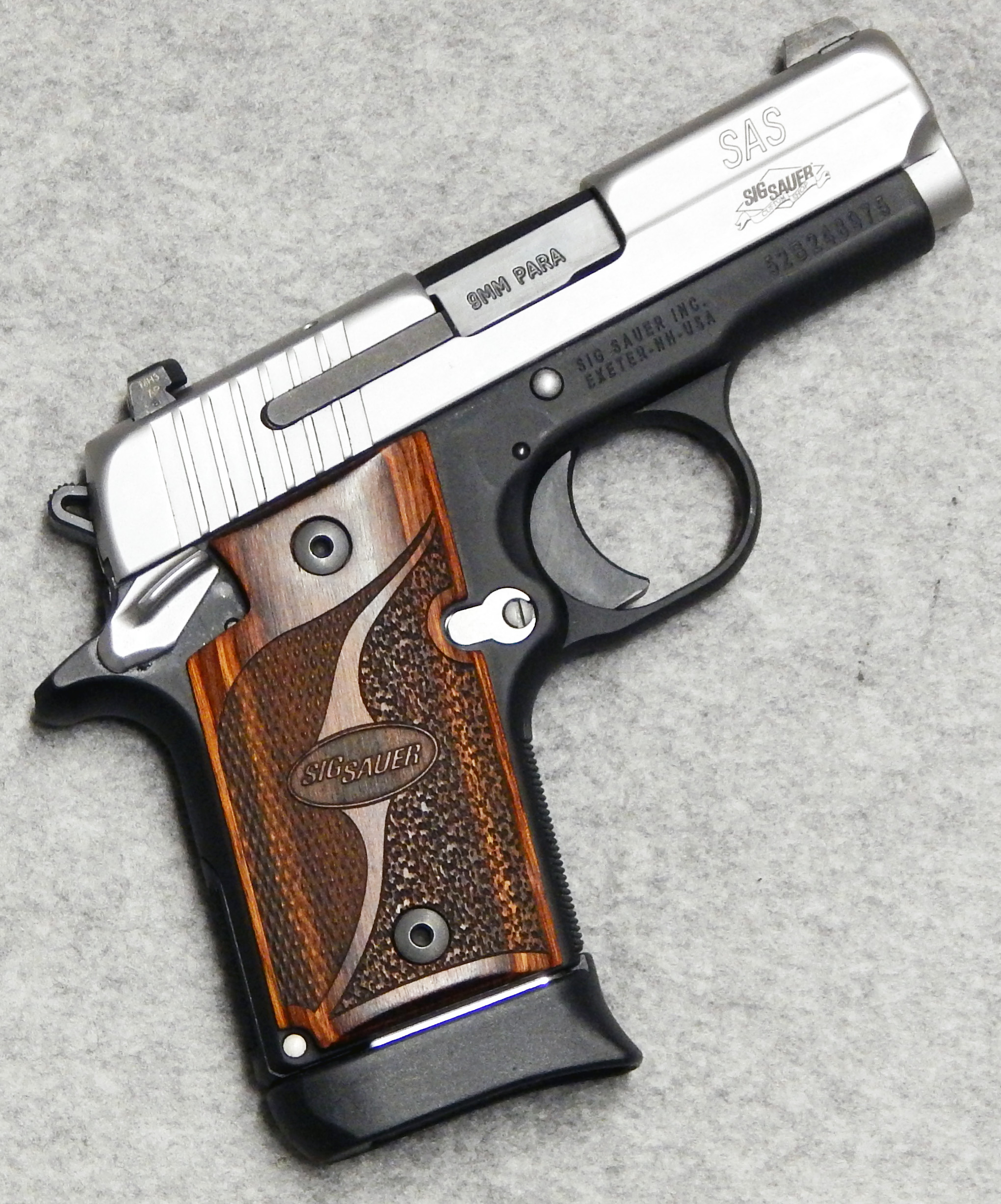 SIG Sauer ~ P938 SAS Custom Shop ~ 9 mm Luger. - Sig Sauer