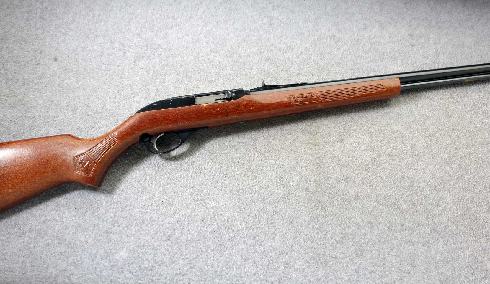 Glenfield ~ Model 60 by Marlin ~ .22 LR - Glenfield