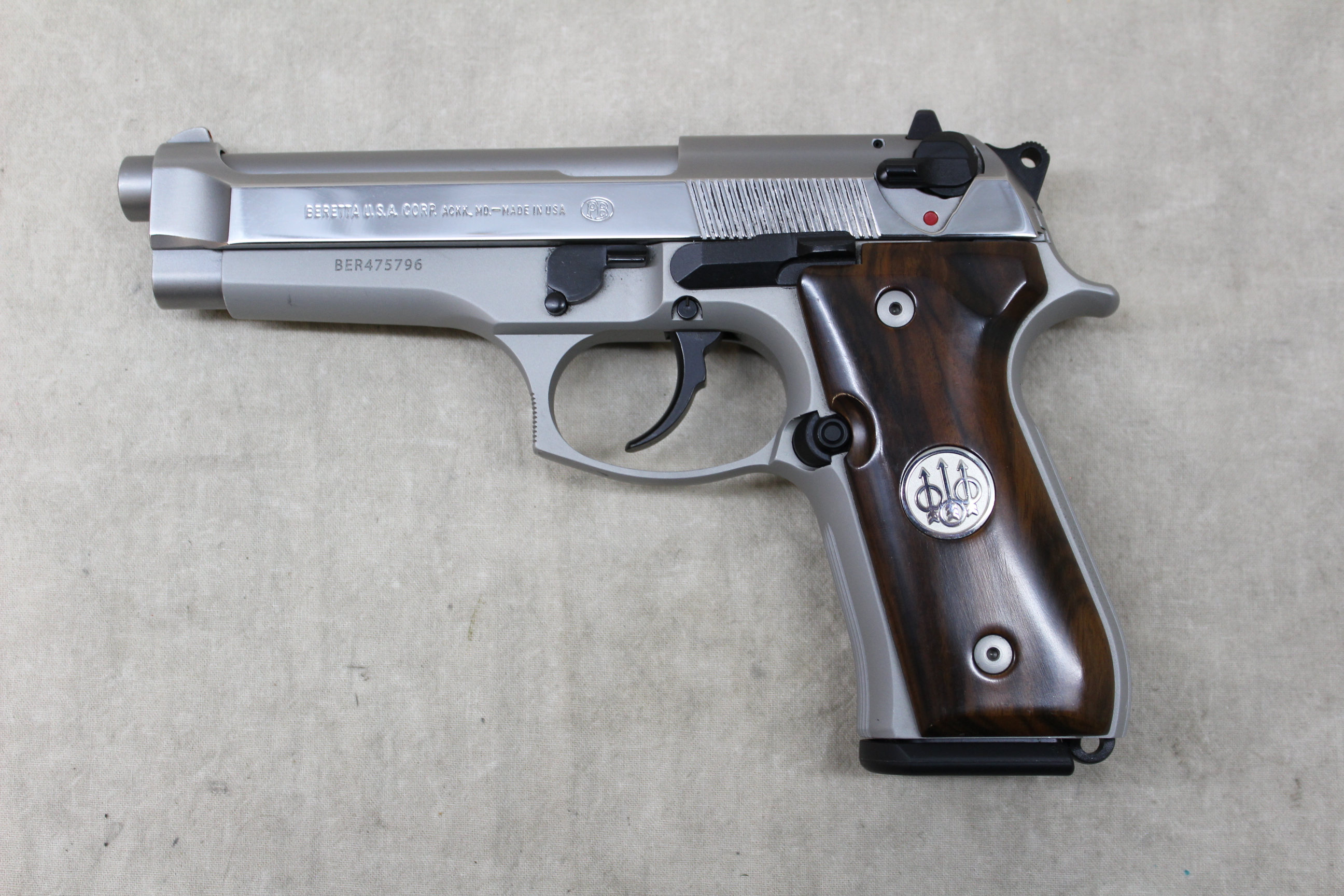 Beretta 92FS ~ 9mm Luger ~ - Beretta