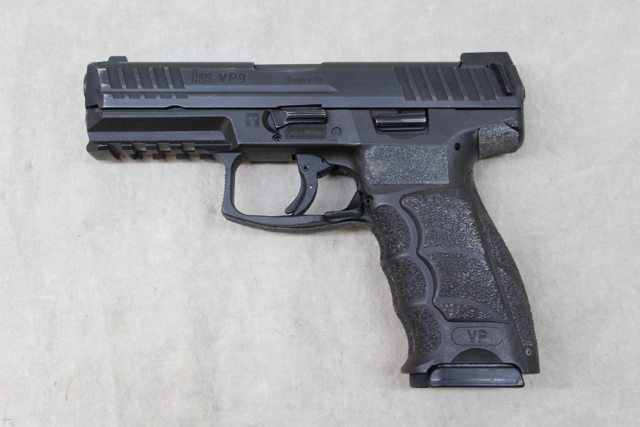 HK VP9 ~ 9mm Luger ~