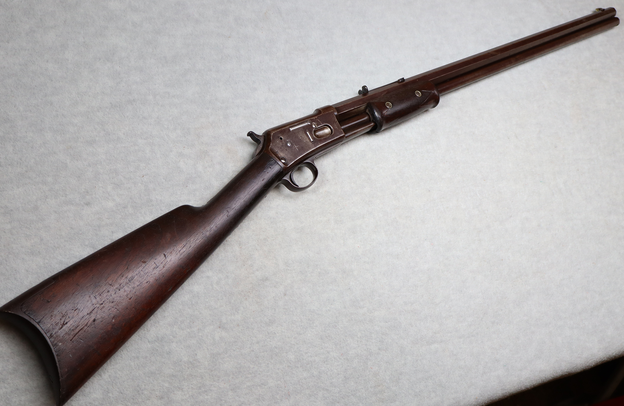 Colt ~ Lightning ~ .32-20 WIN - Colt