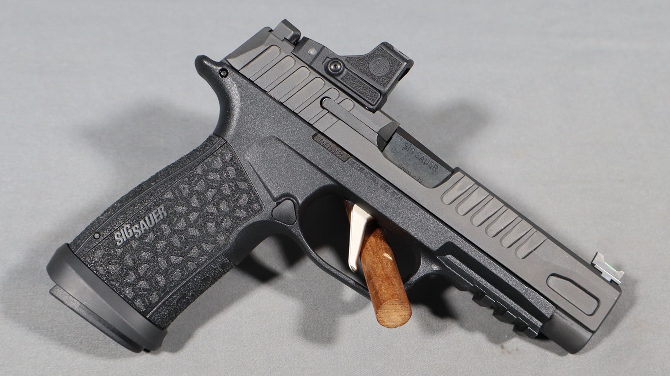 SIG Sauer~P365~9mm Luger - Sig Sauer