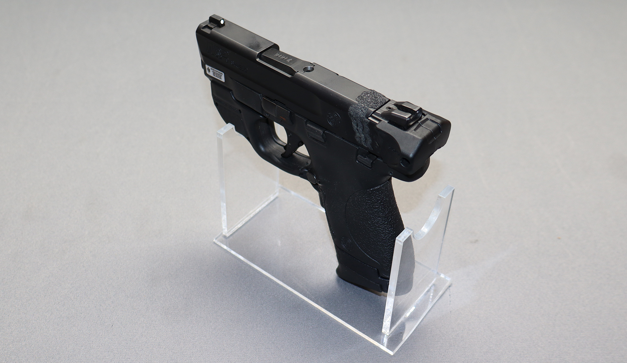 SMITH &WESSON ~ M&ampP 9 SHIELD ~ 9MM LUGER - Smith & Wesson