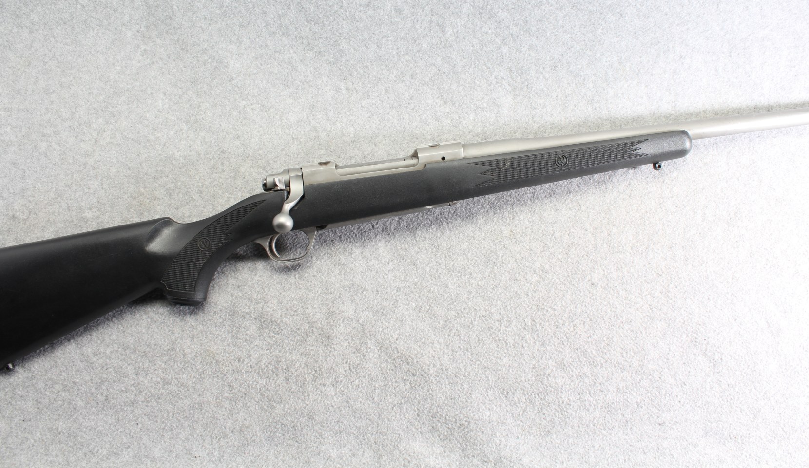 Ruger ~ M77 Hawkeye ~ .338 Winchester Magnum