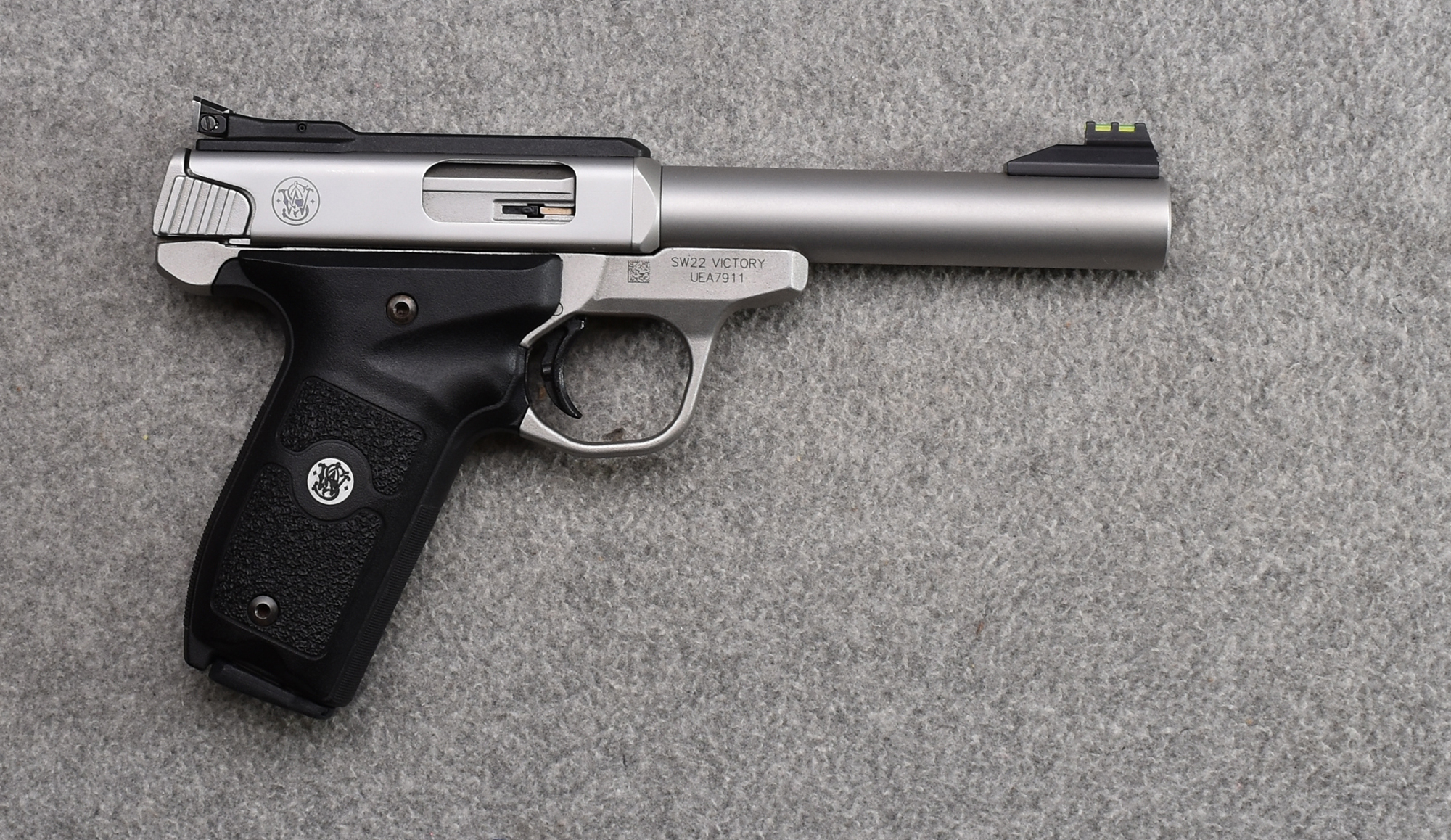 Smith &Wesson ~ SW22 Victory ~ .22 Long Rifle - Smith & Wesson