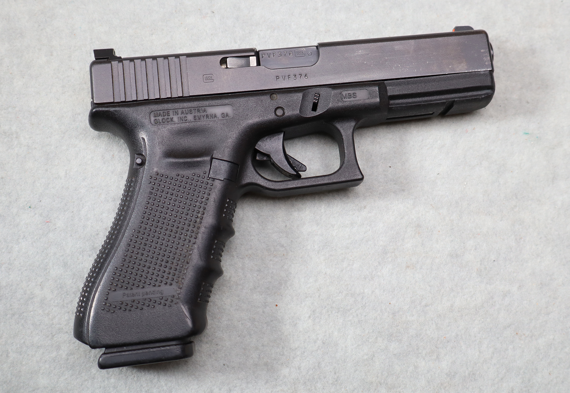 Glock ~ 22 Gen 4 ~ .40 S&amp;ampW - Glock
