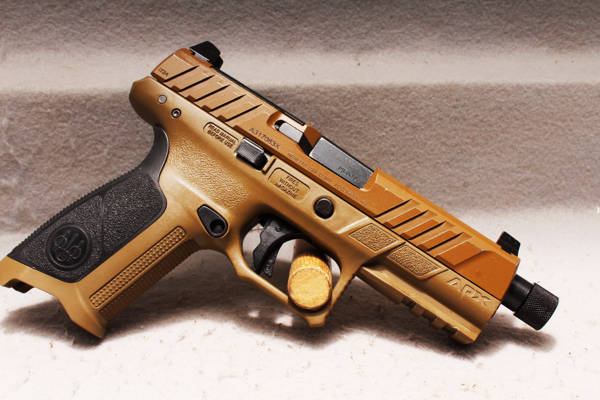 Beretta APX 9mm Luger - Beretta