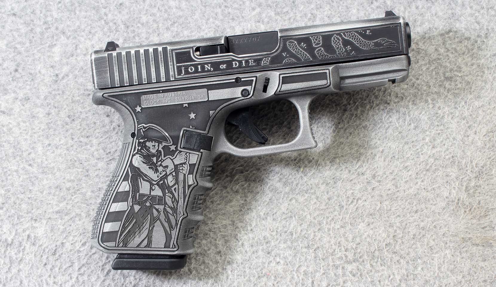 Glock ~ G19 Custom ″Join or Die Patriot Gray″ ~ 9mm Para. - Glock